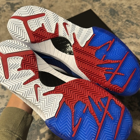 Kobe 4 Protro 'Philly' 2024 size 11 - Picture 3 of 6